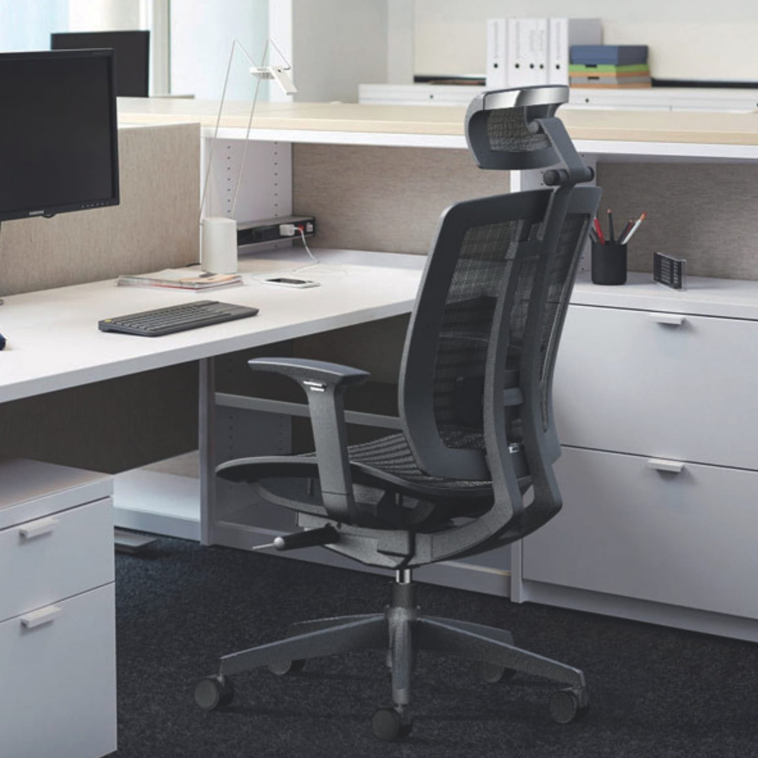 fauteuil-ergonomique-synchrone-noir-35x-4